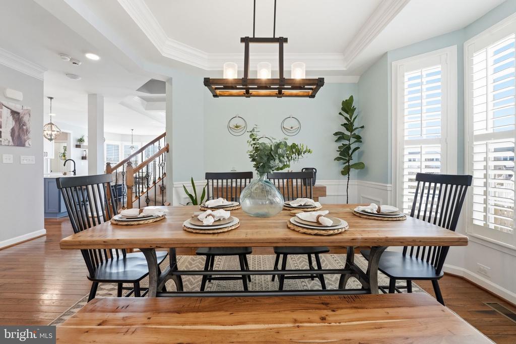 8798 DANCER COURT