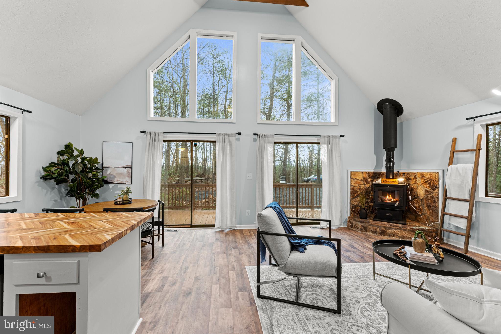 614 CRAB APPLE ROAD
