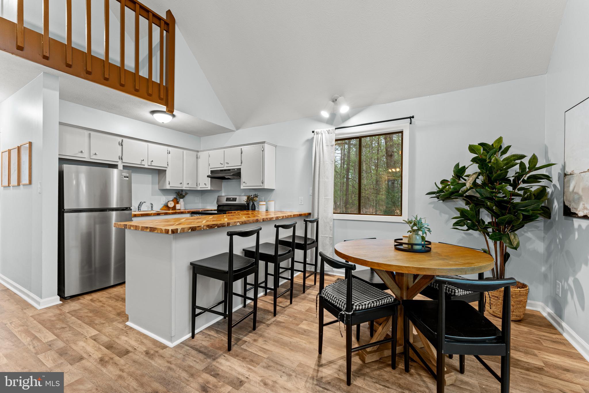 614 CRAB APPLE ROAD