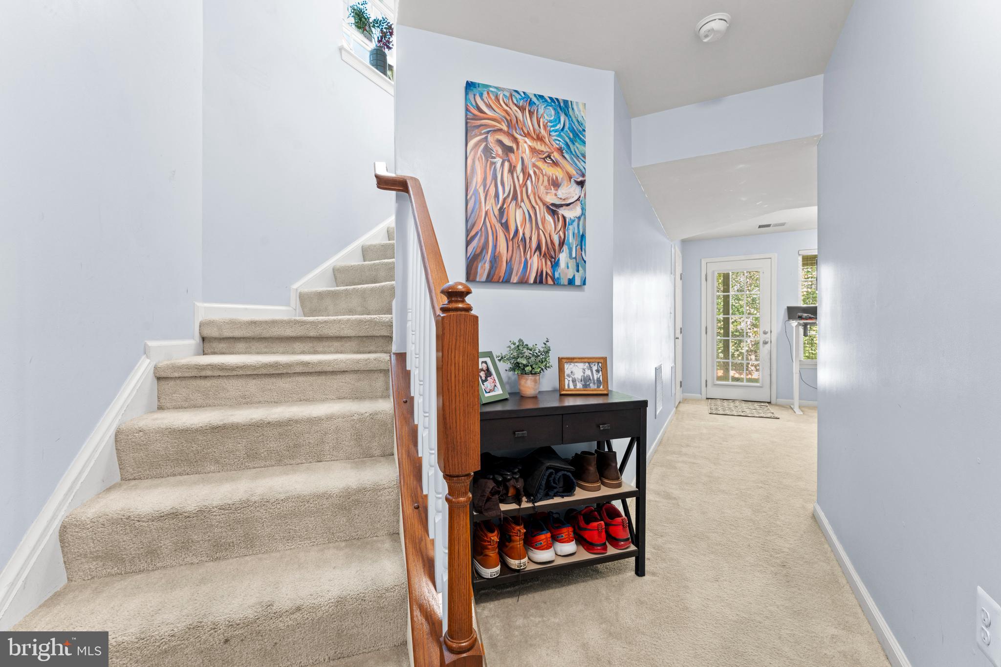 293 WOODSTREAM BOULEVARD