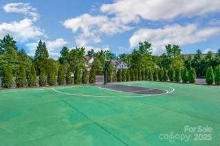 704 Fresia Drive