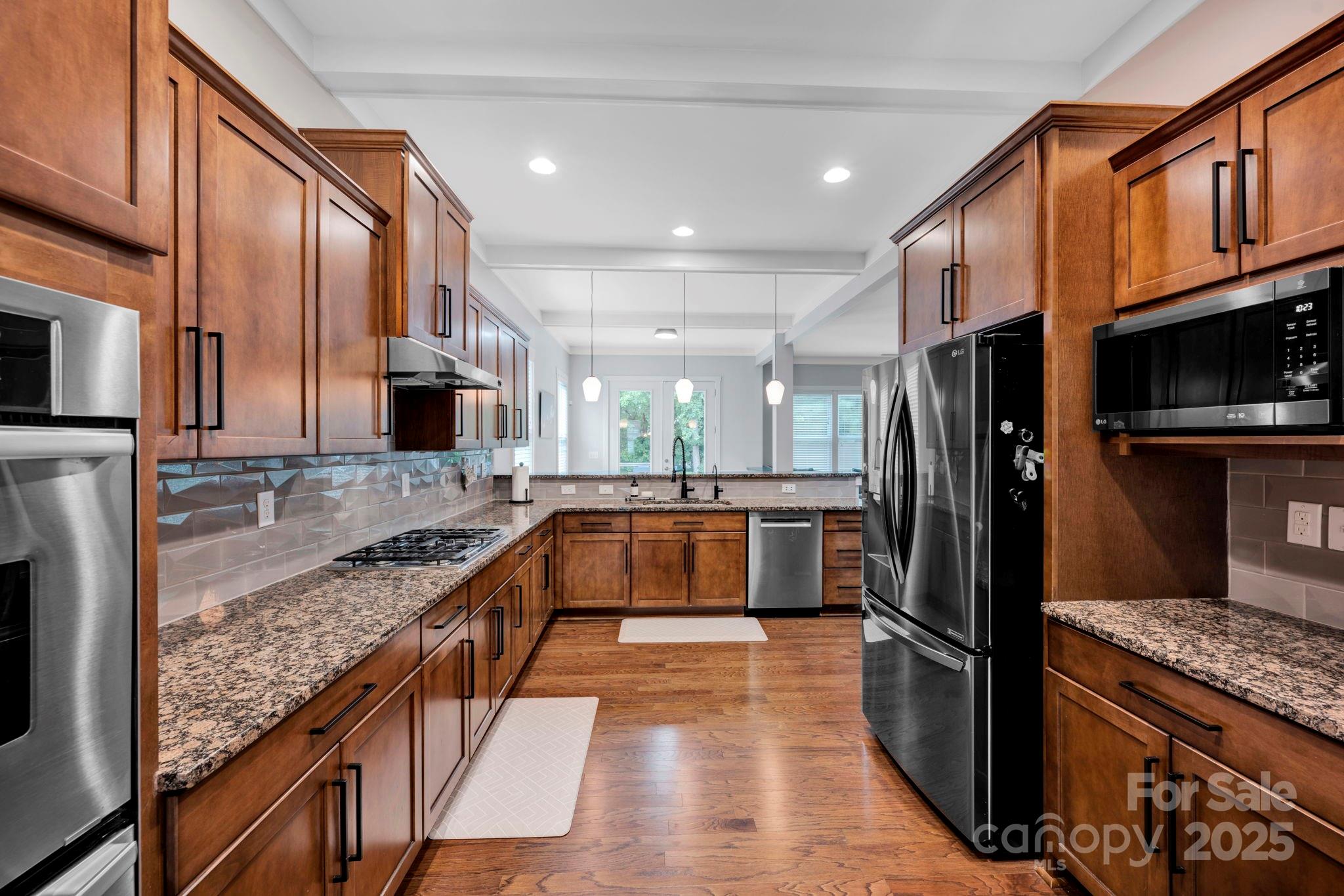 3076 Amaranth Drive