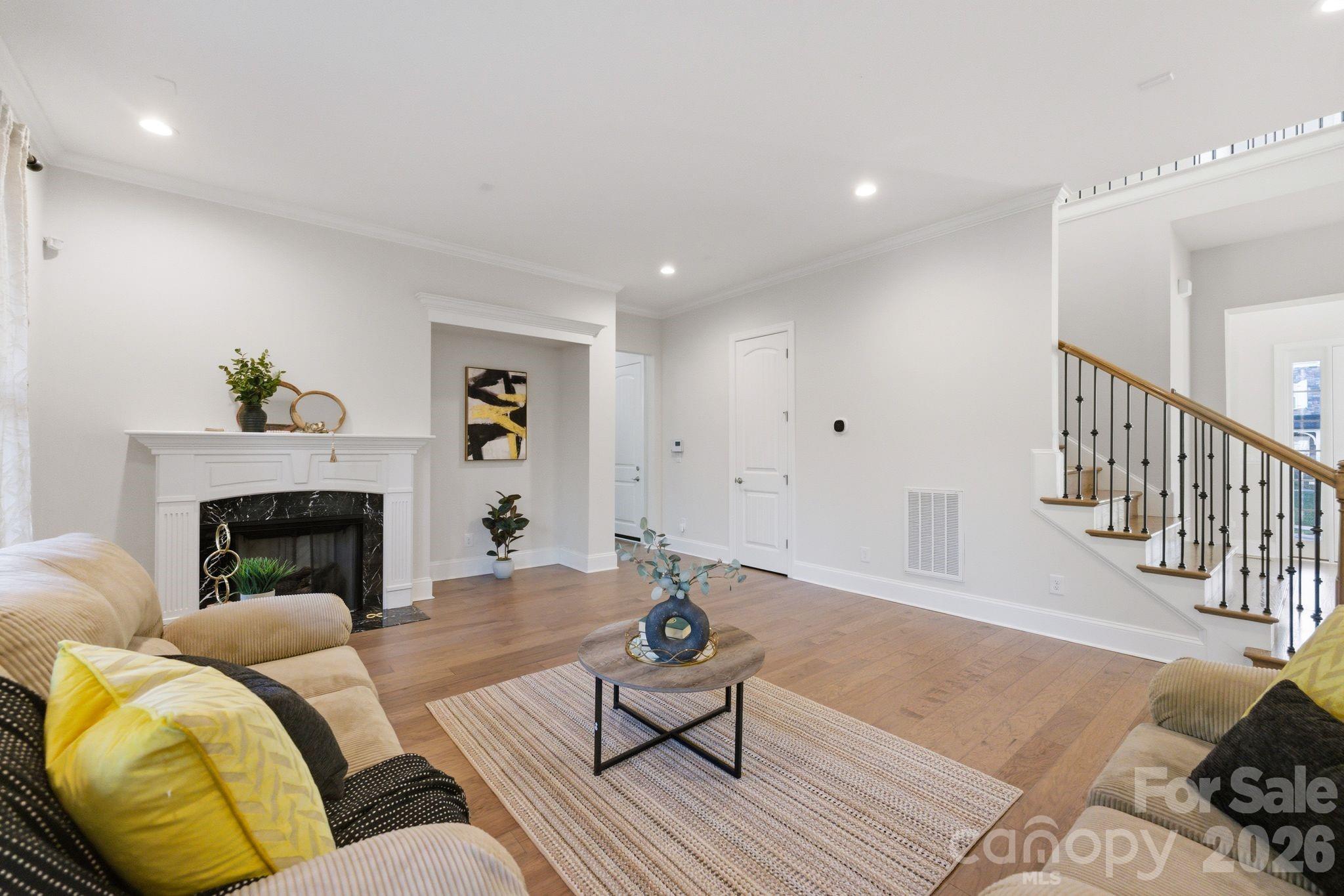 374 Hampton Trail Drive