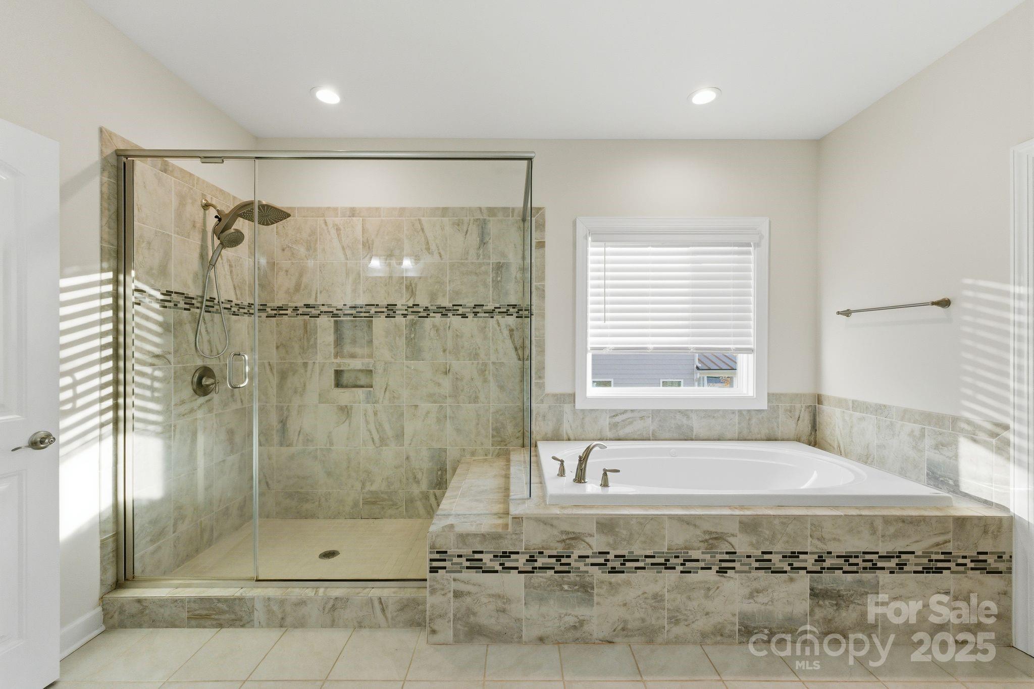 374 Hampton Trail Drive