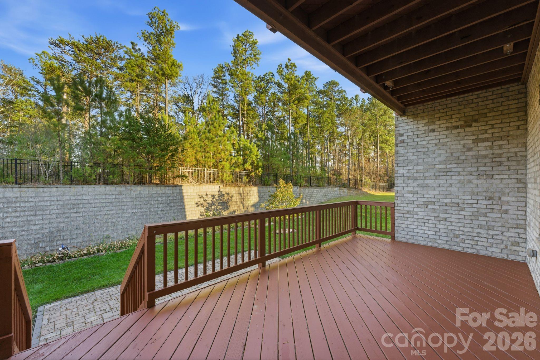 374 Hampton Trail Drive