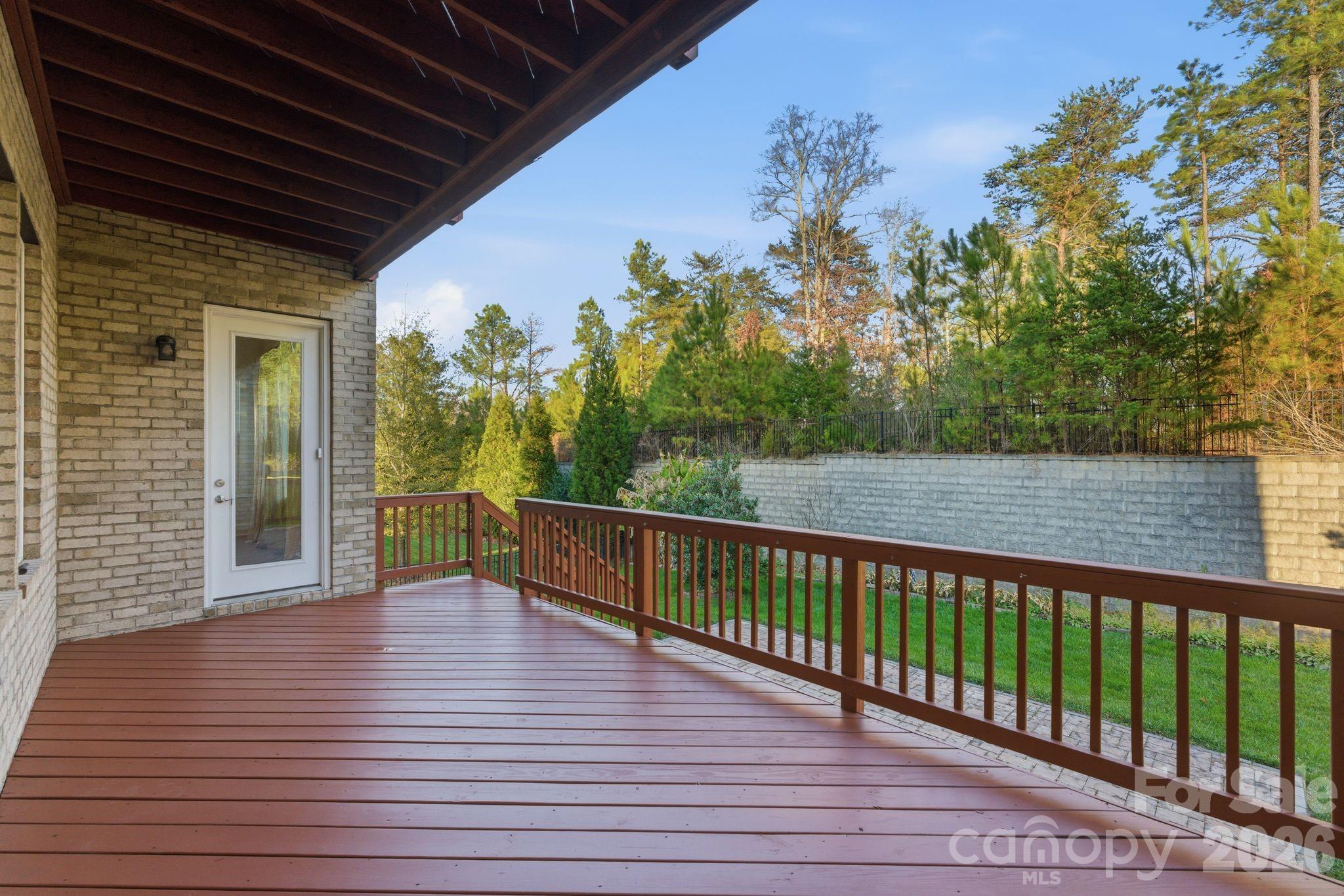 374 Hampton Trail Drive