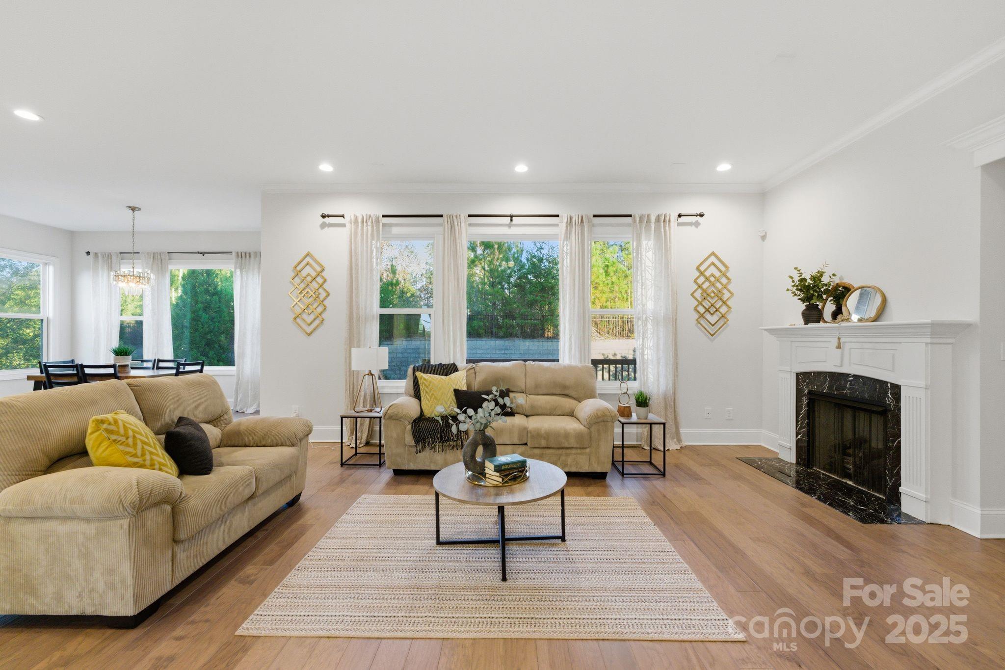 374 Hampton Trail Drive