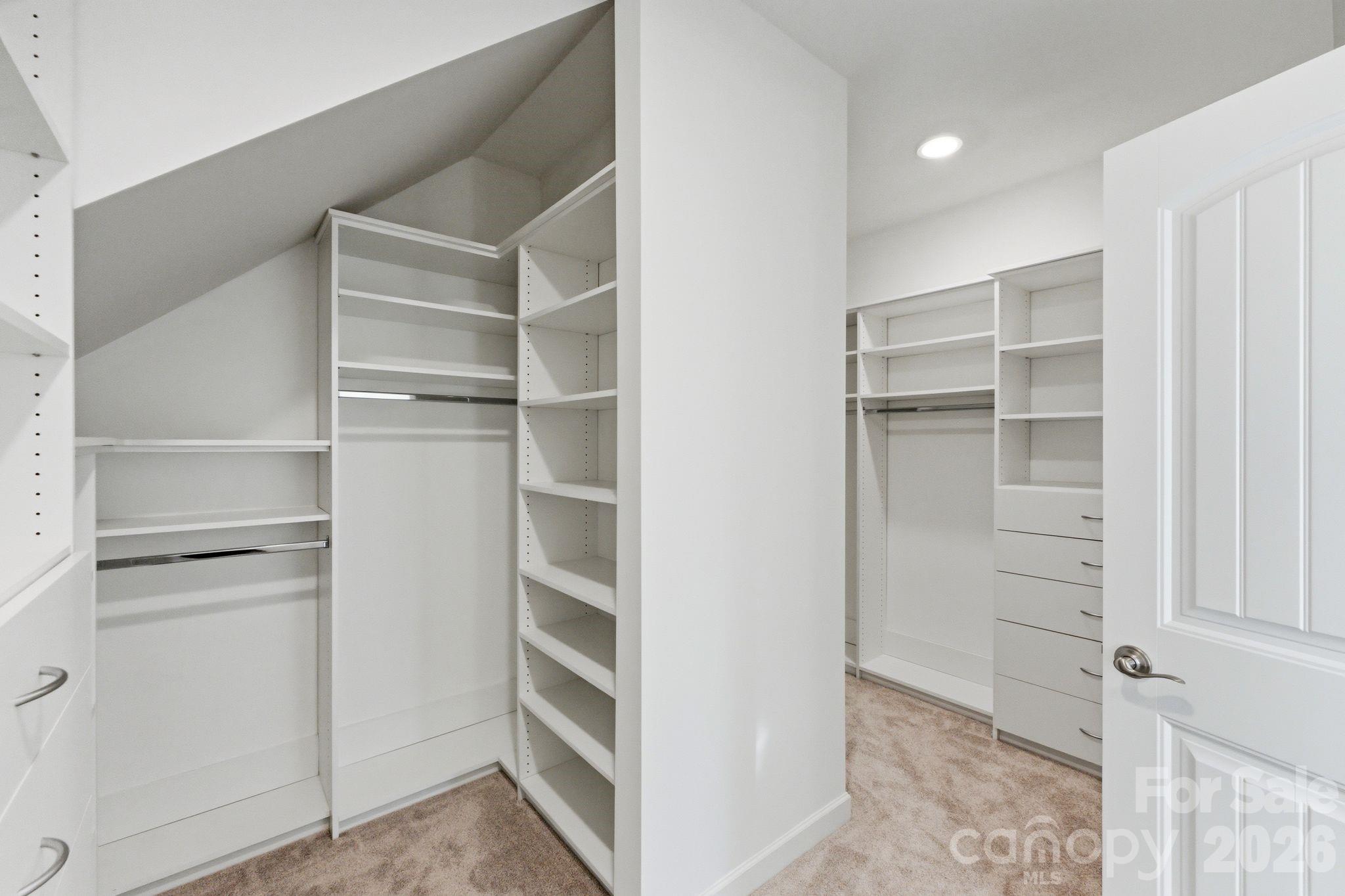 374 Hampton Trail Drive