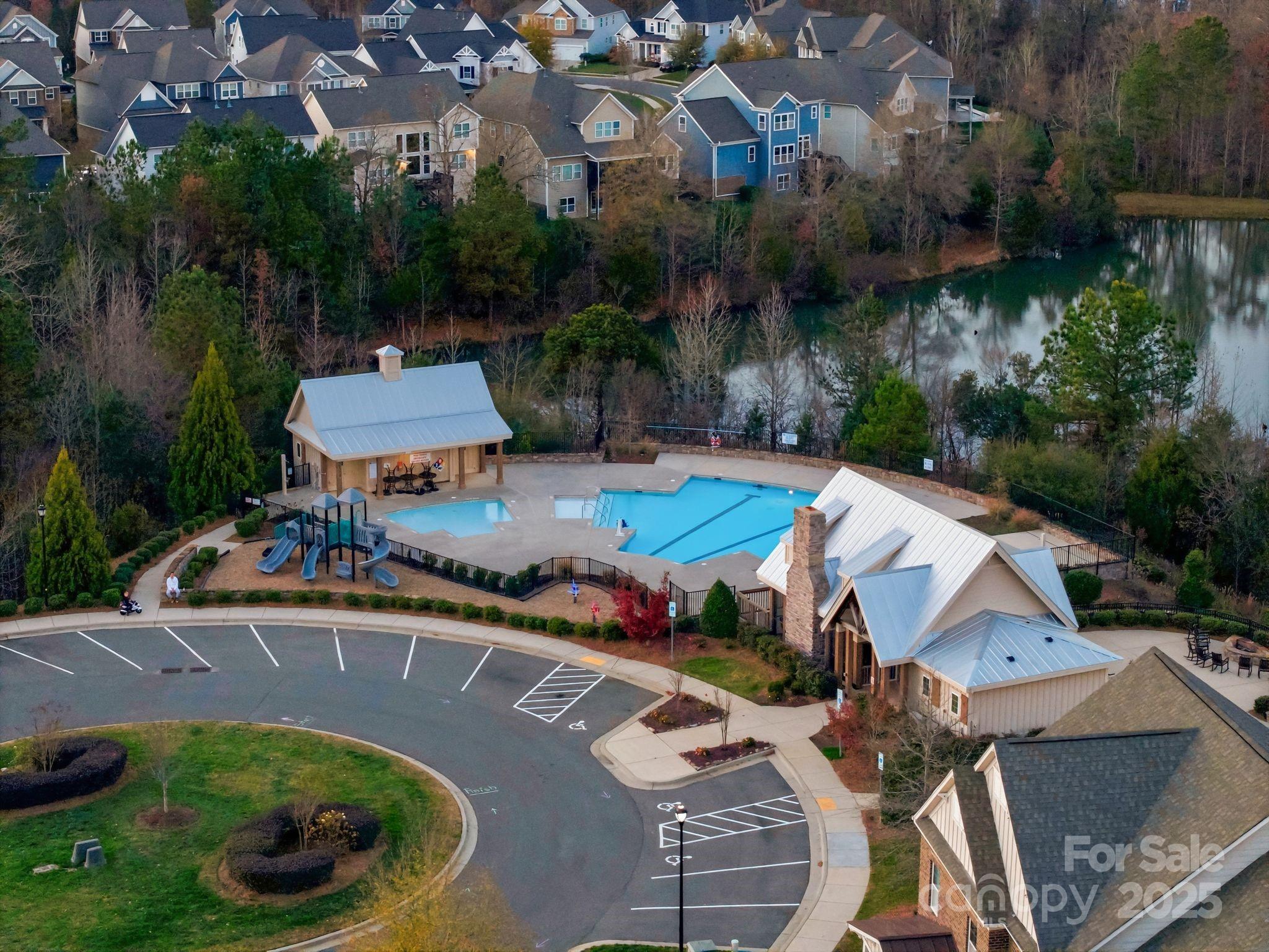 374 Hampton Trail Drive