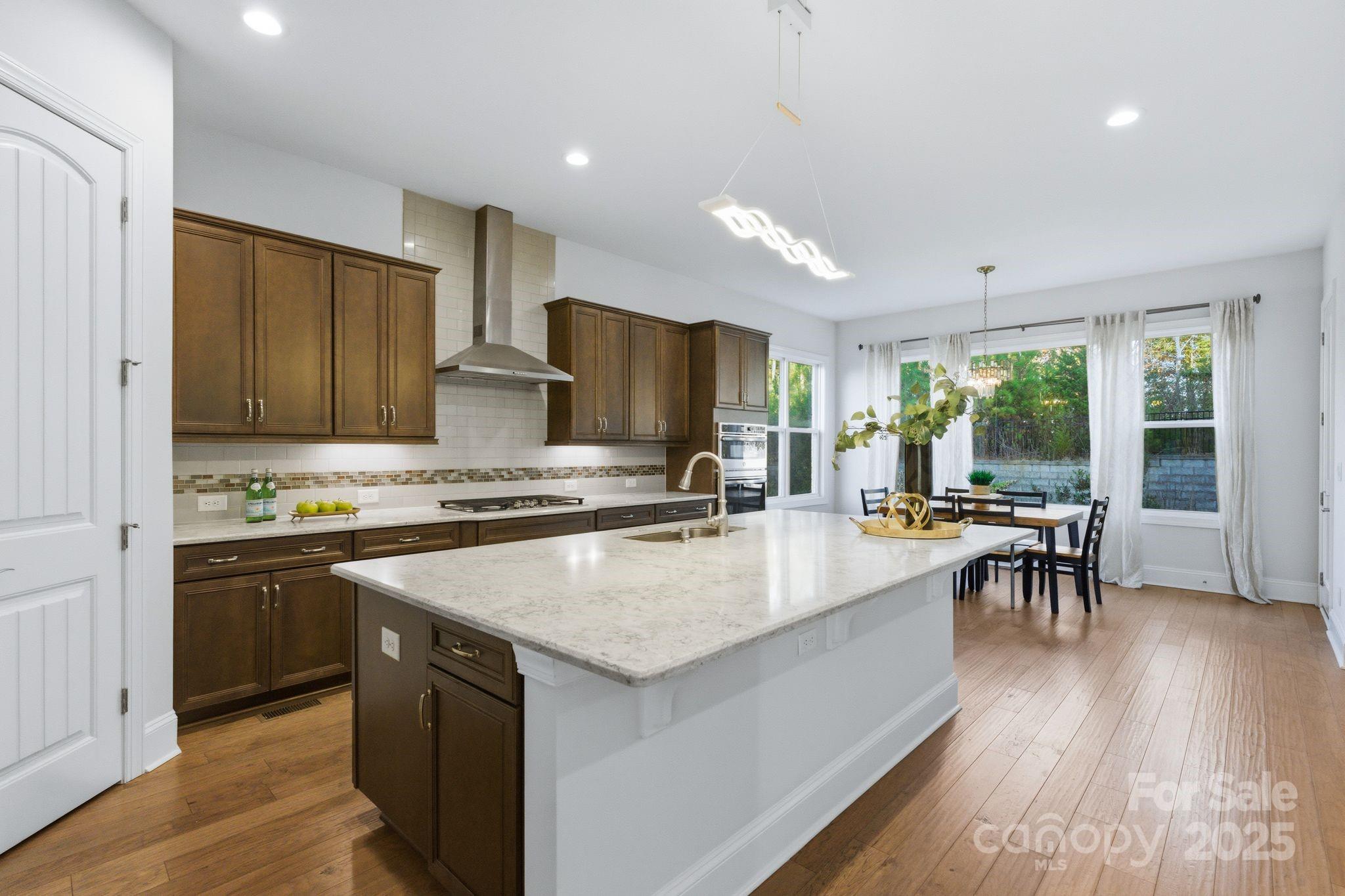 374 Hampton Trail Drive