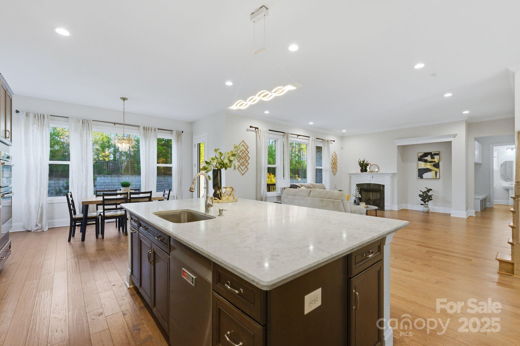 374 Hampton Trail Drive