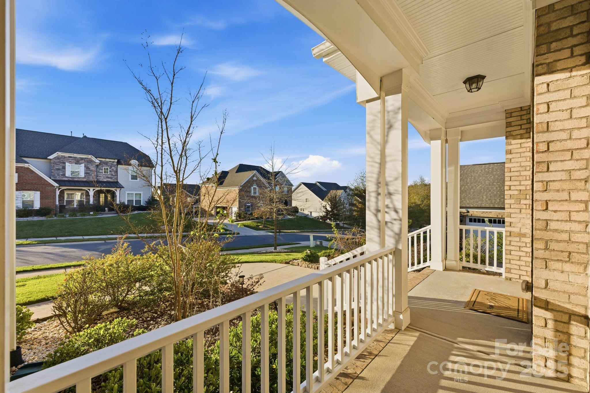 374 Hampton Trail Drive