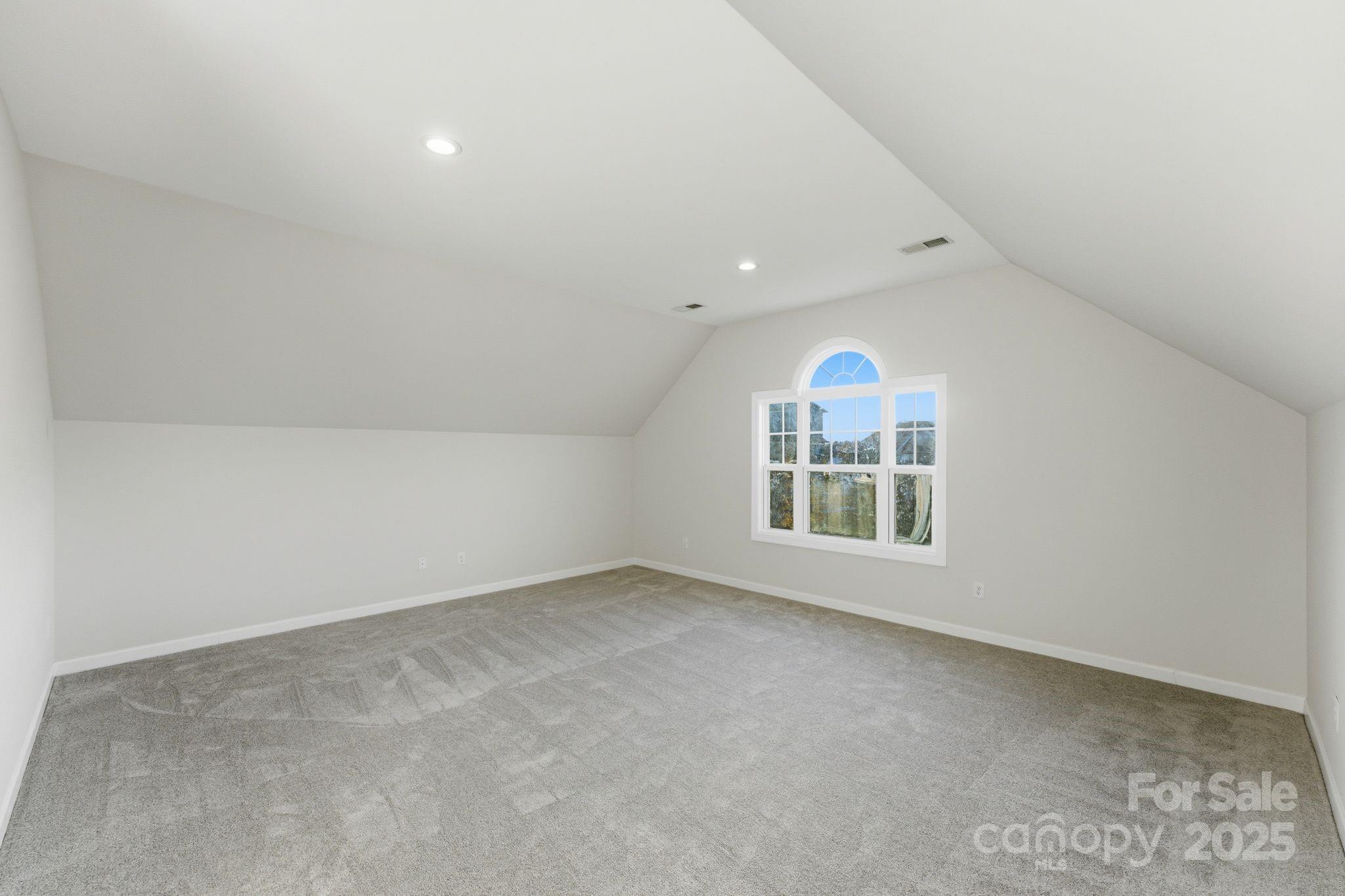 374 Hampton Trail Drive