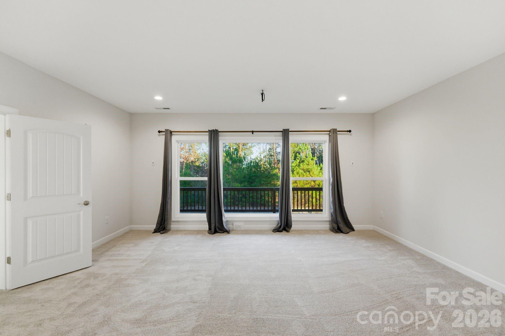 374 Hampton Trail Drive