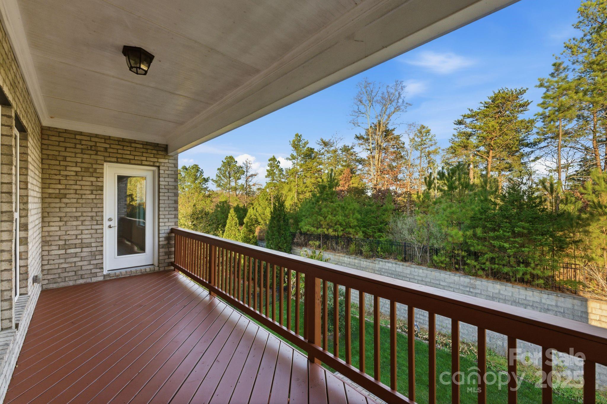 374 Hampton Trail Drive