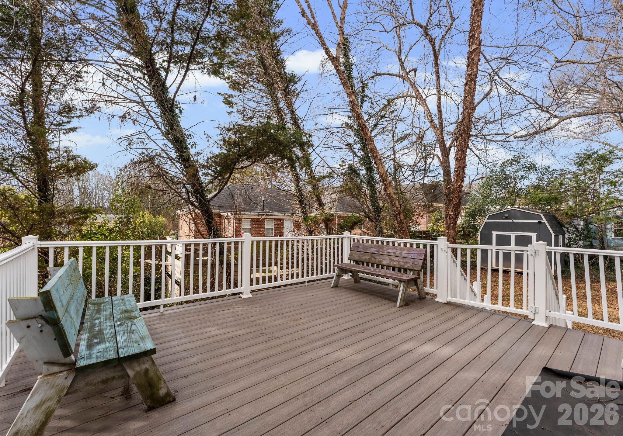 22 31st Avenue Court NE