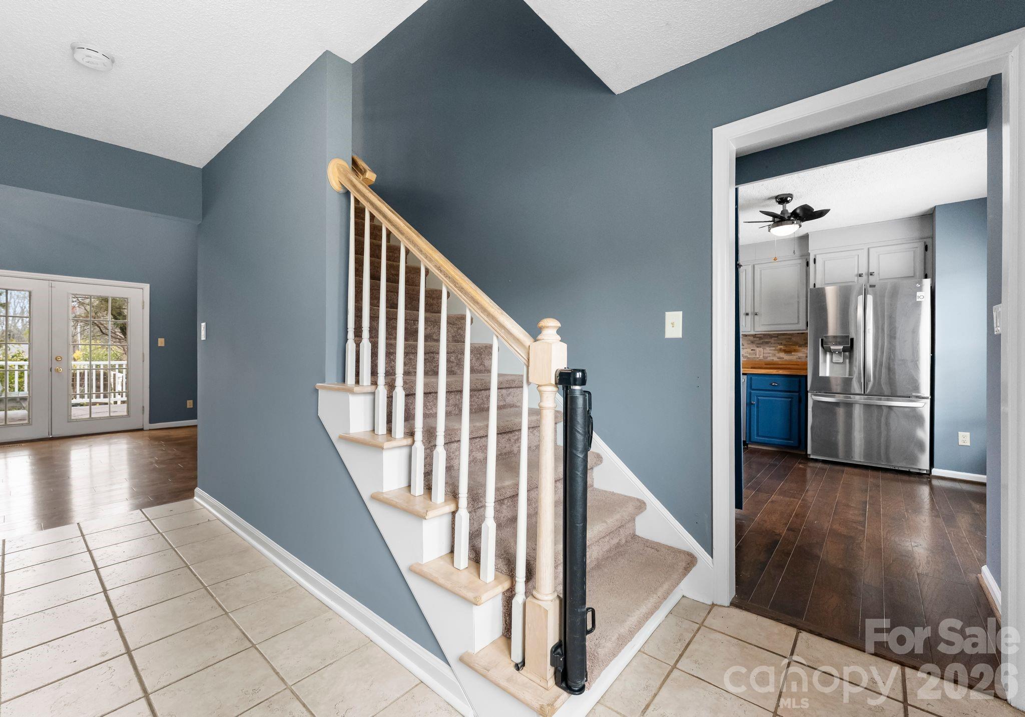 22 31st Avenue Court NE