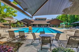 5068 Gladiola Way