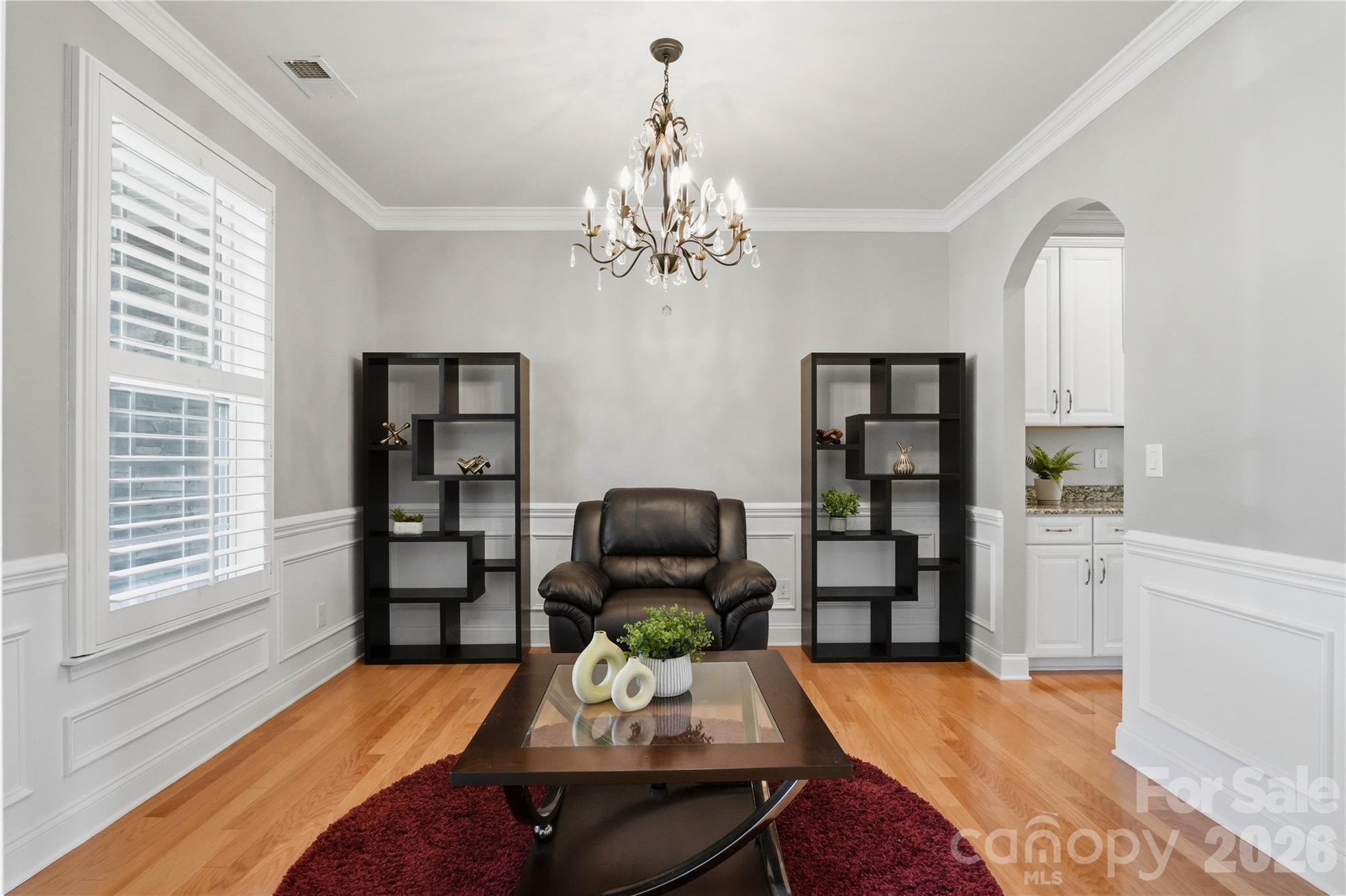 5068 Gladiola Way