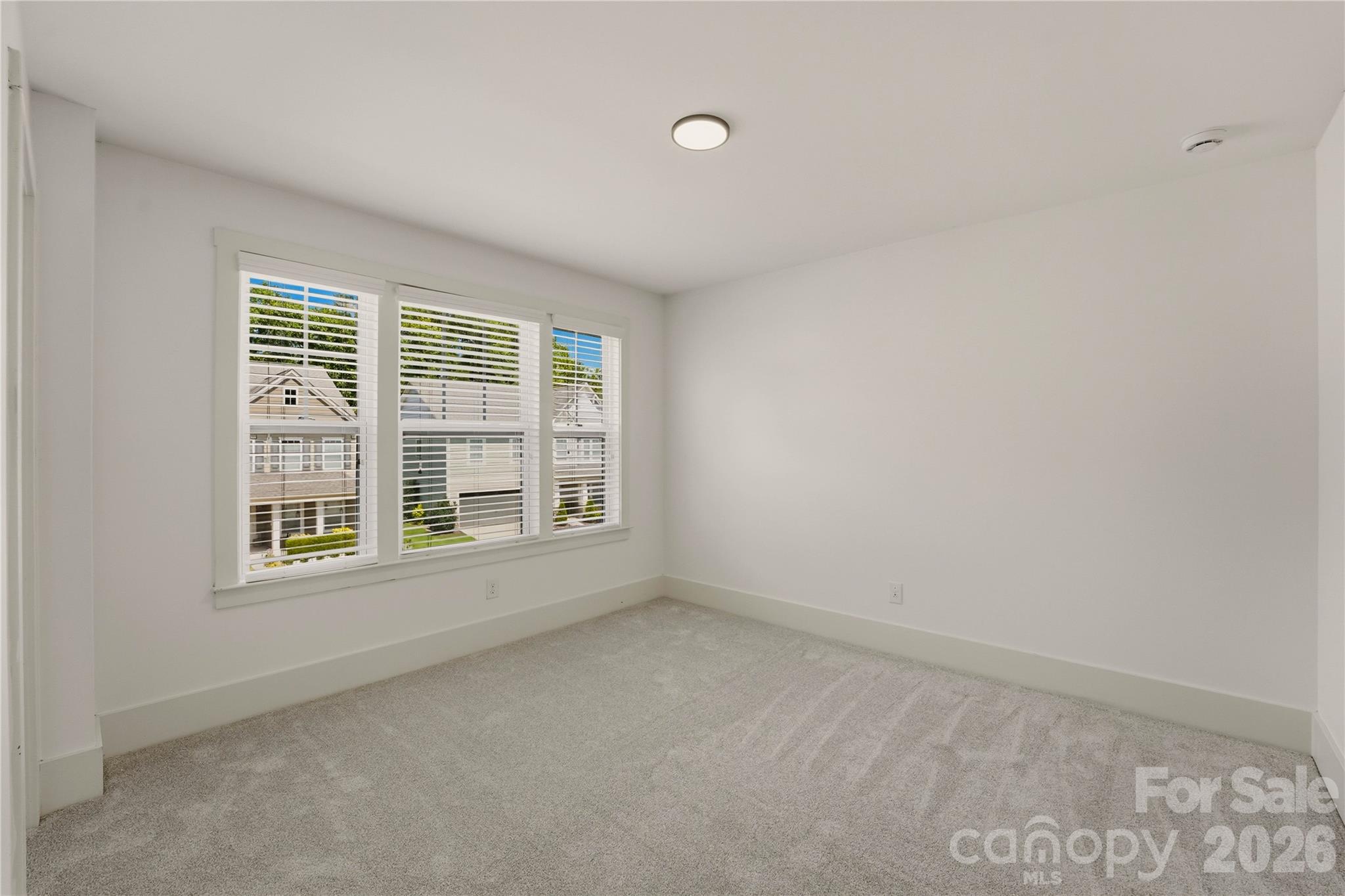 2207 Bluebell Way