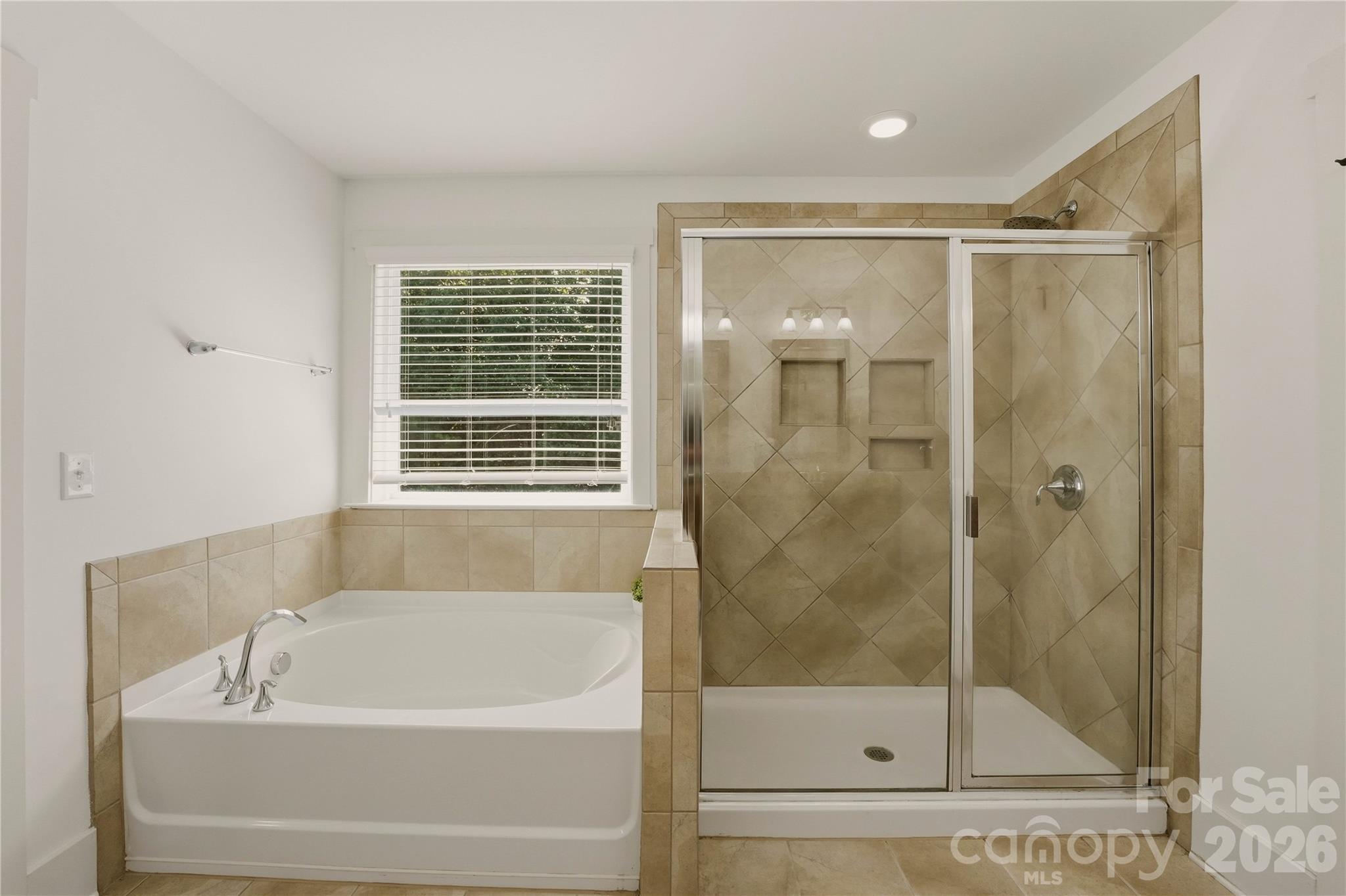 2207 Bluebell Way
