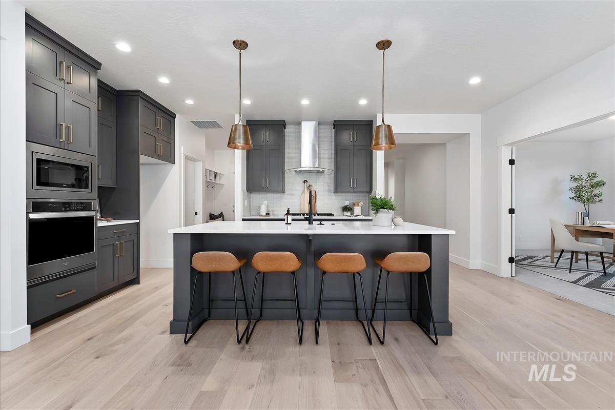 2548 E Sawtelle Peak St