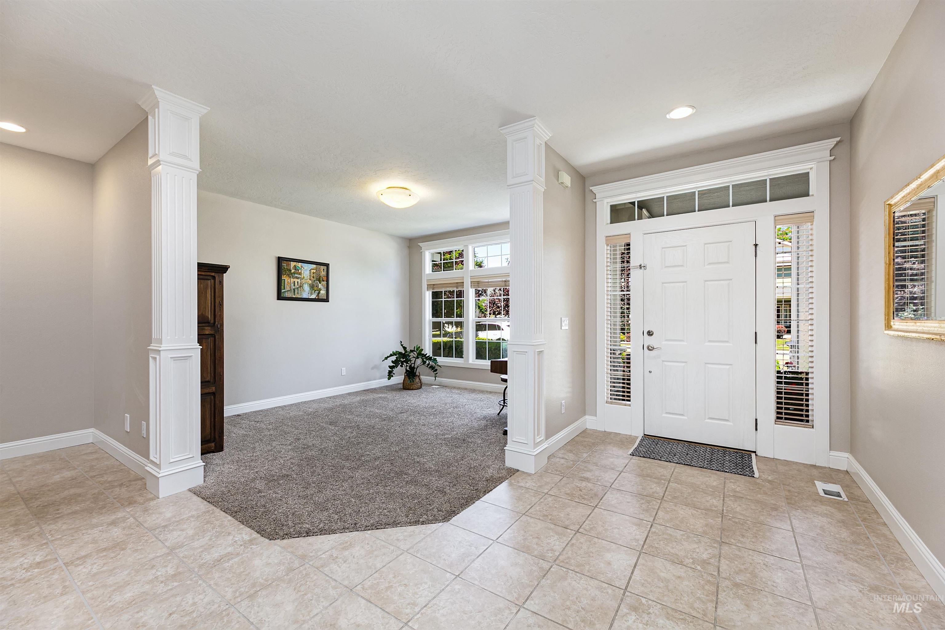 1807 W Glade Creek Street