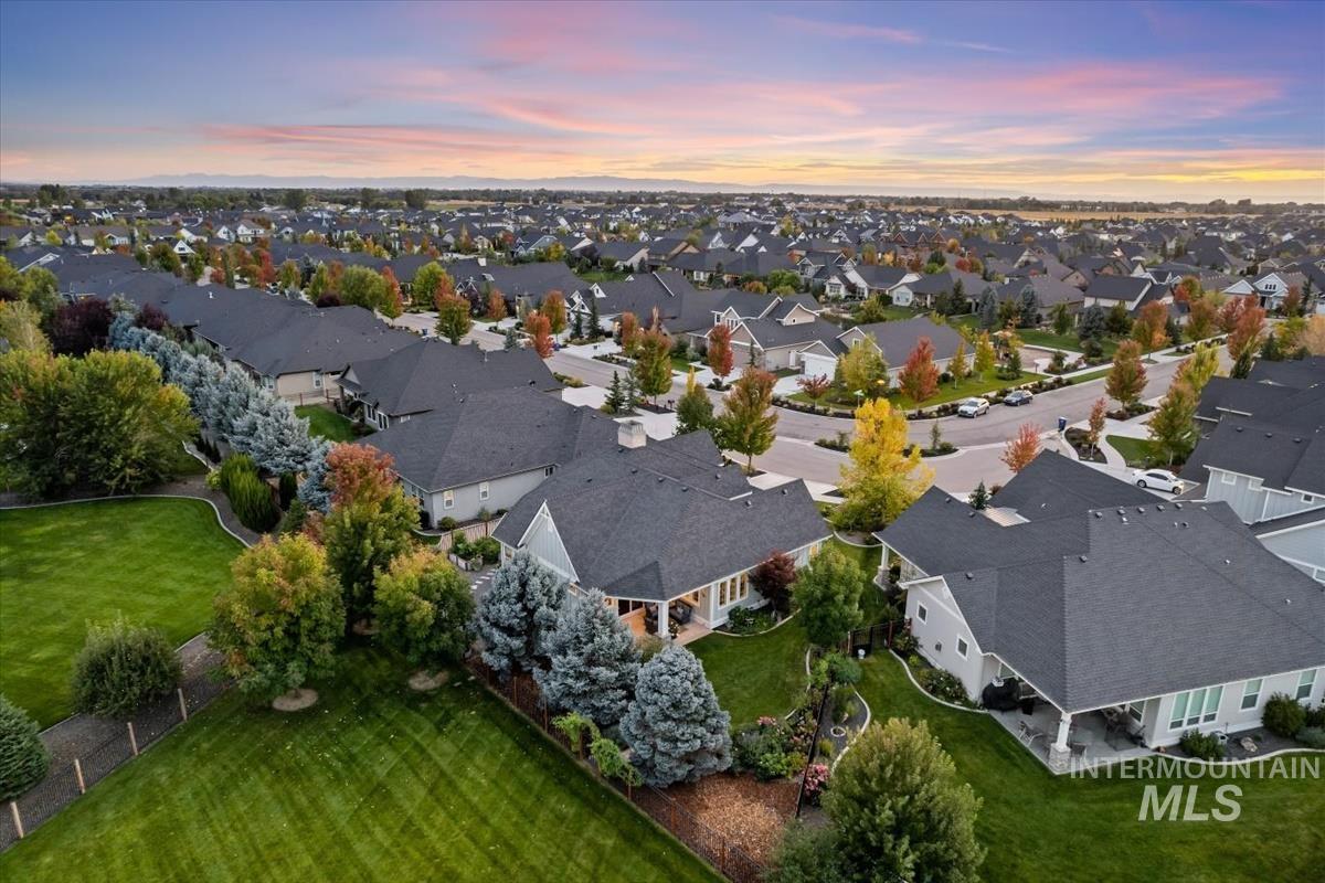 1560 N Lake Placid Ave