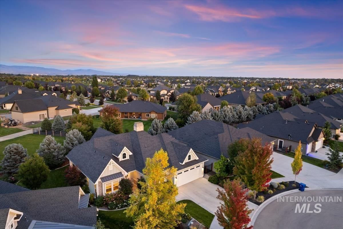 1560 N Lake Placid Ave