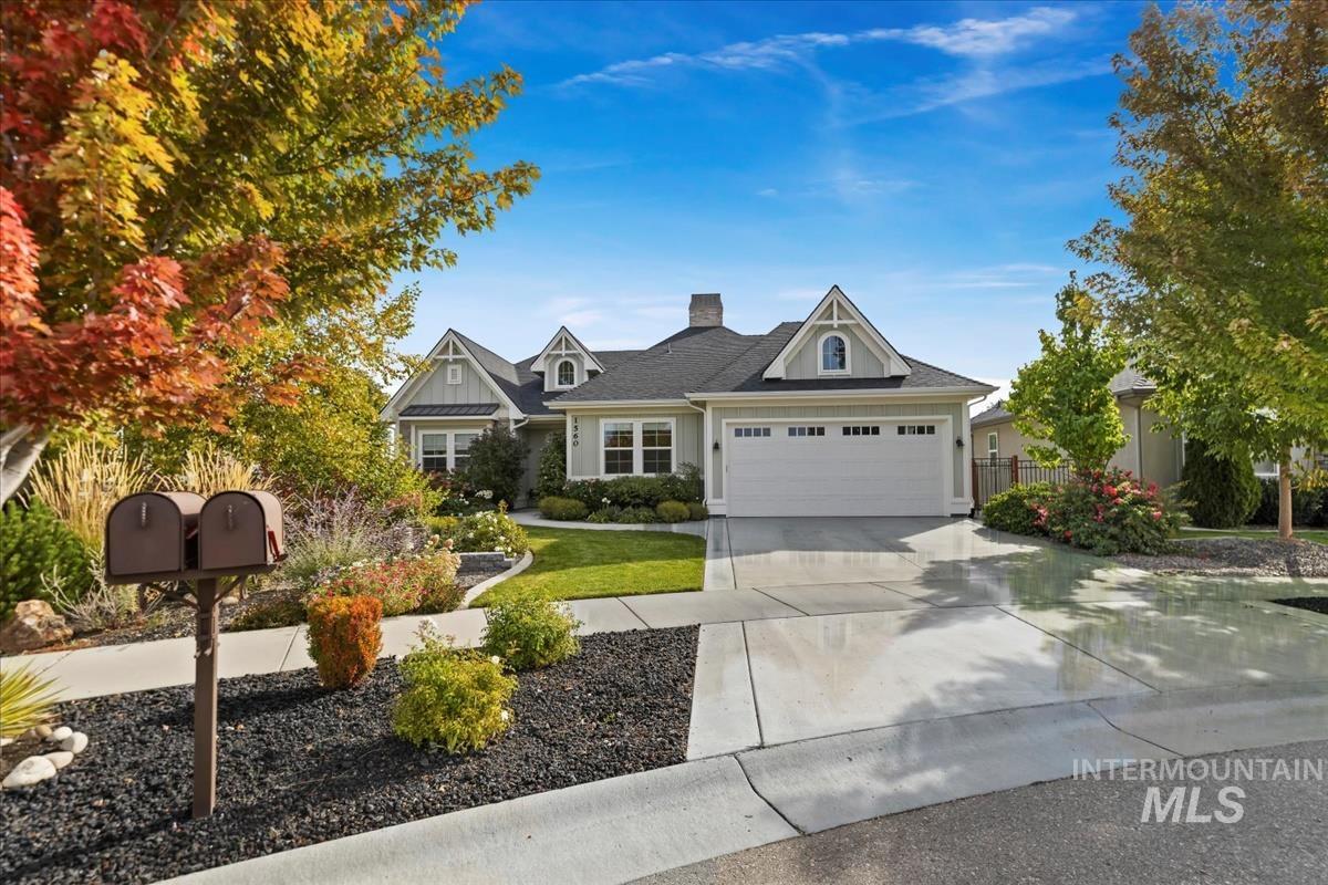 1560 N Lake Placid Ave