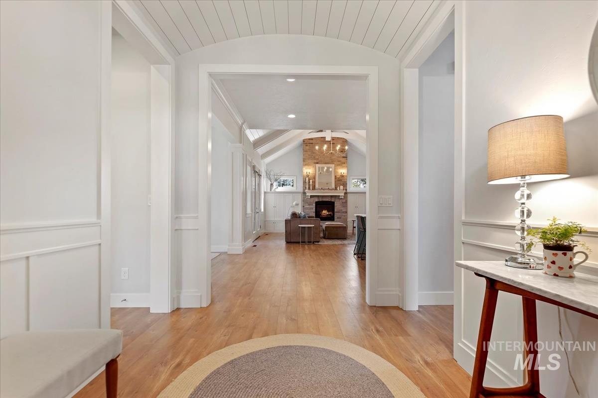 1560 N Lake Placid Ave