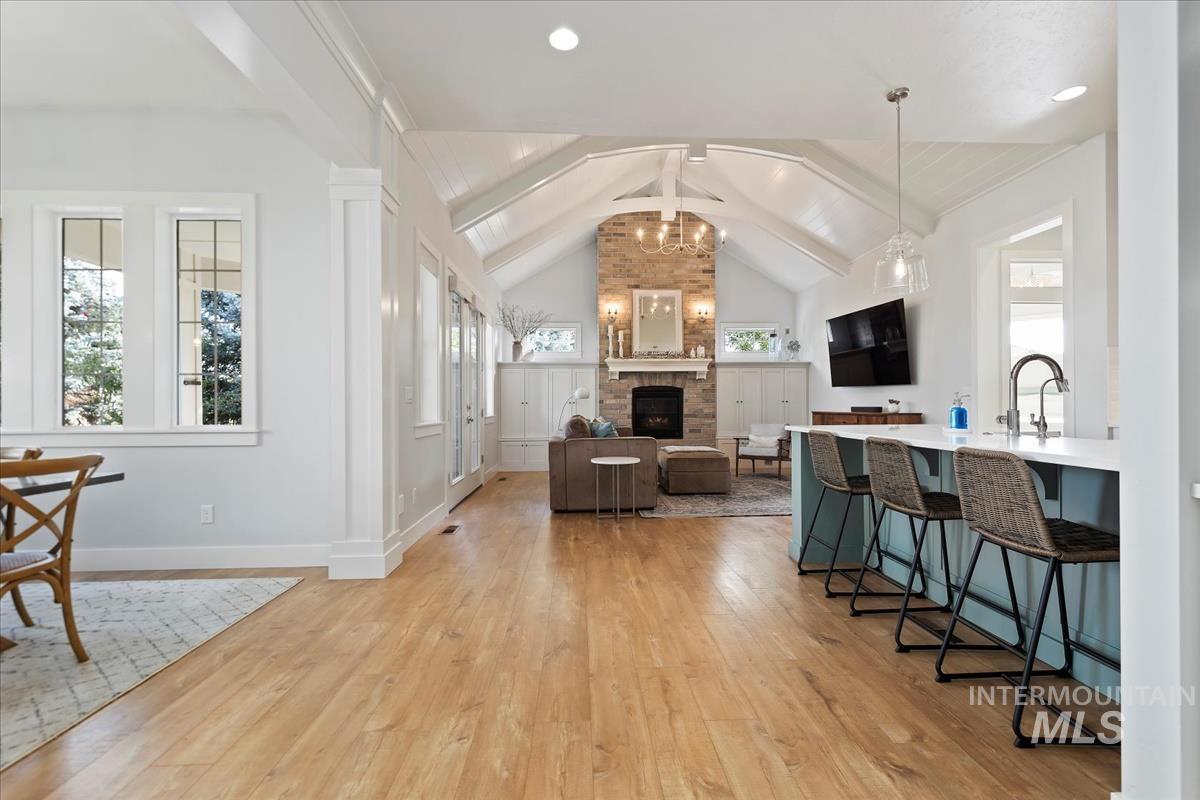 1560 N Lake Placid Ave