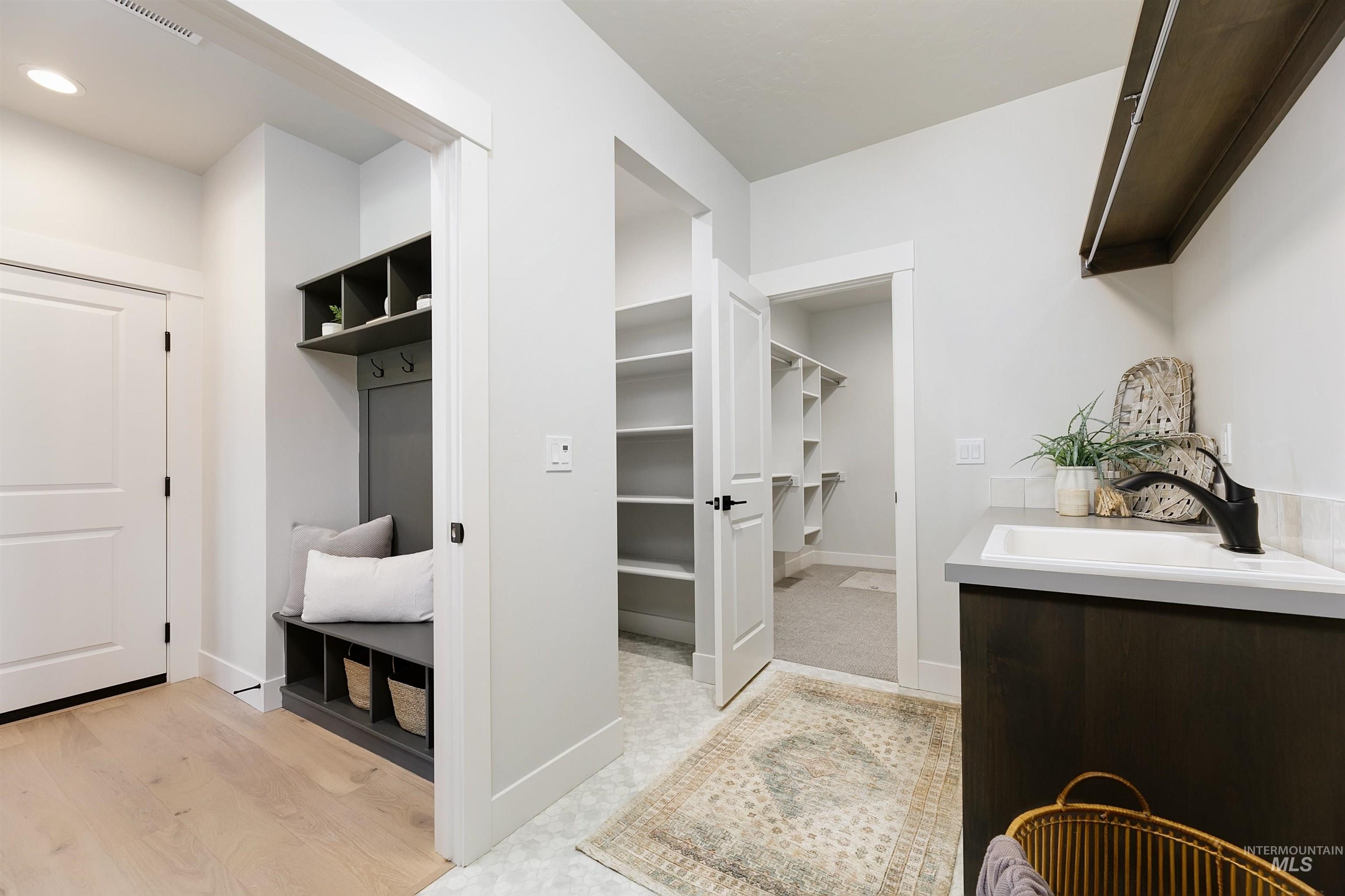 4567 S Courvoisier Pl