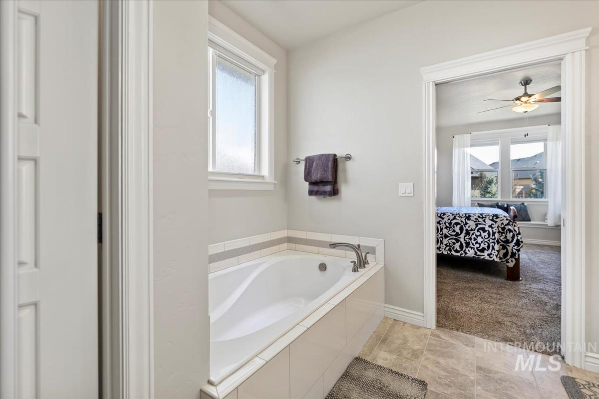 1338 N Lake Placid Ave