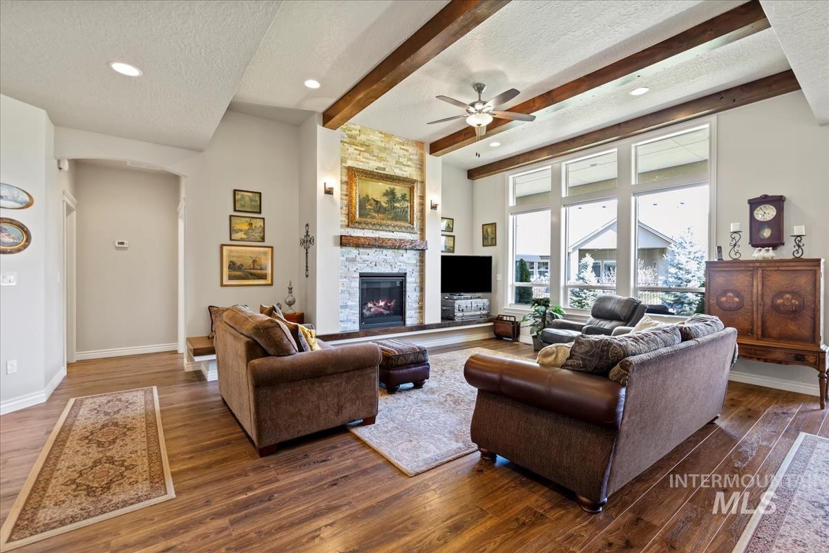 1338 N Lake Placid Ave