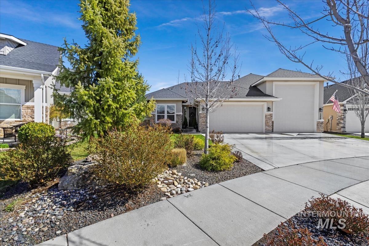 1338 N Lake Placid Ave