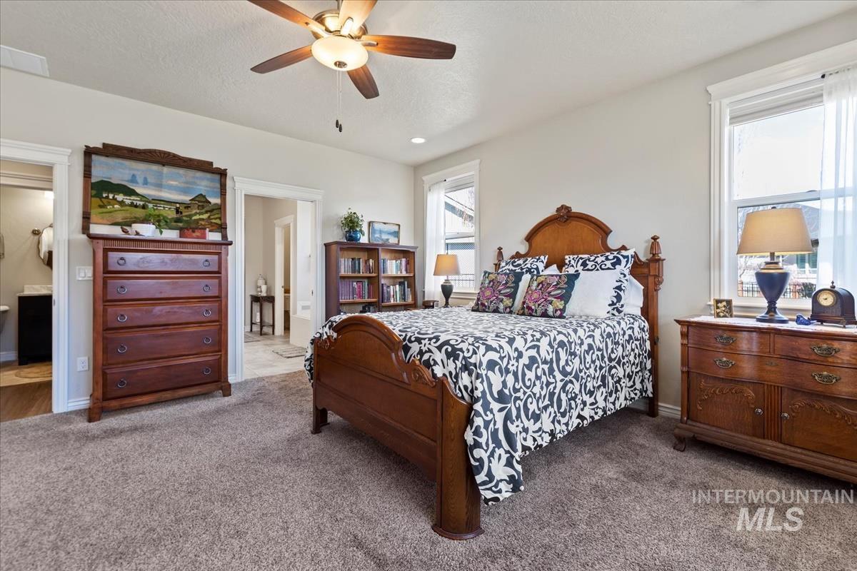 1338 N Lake Placid Ave