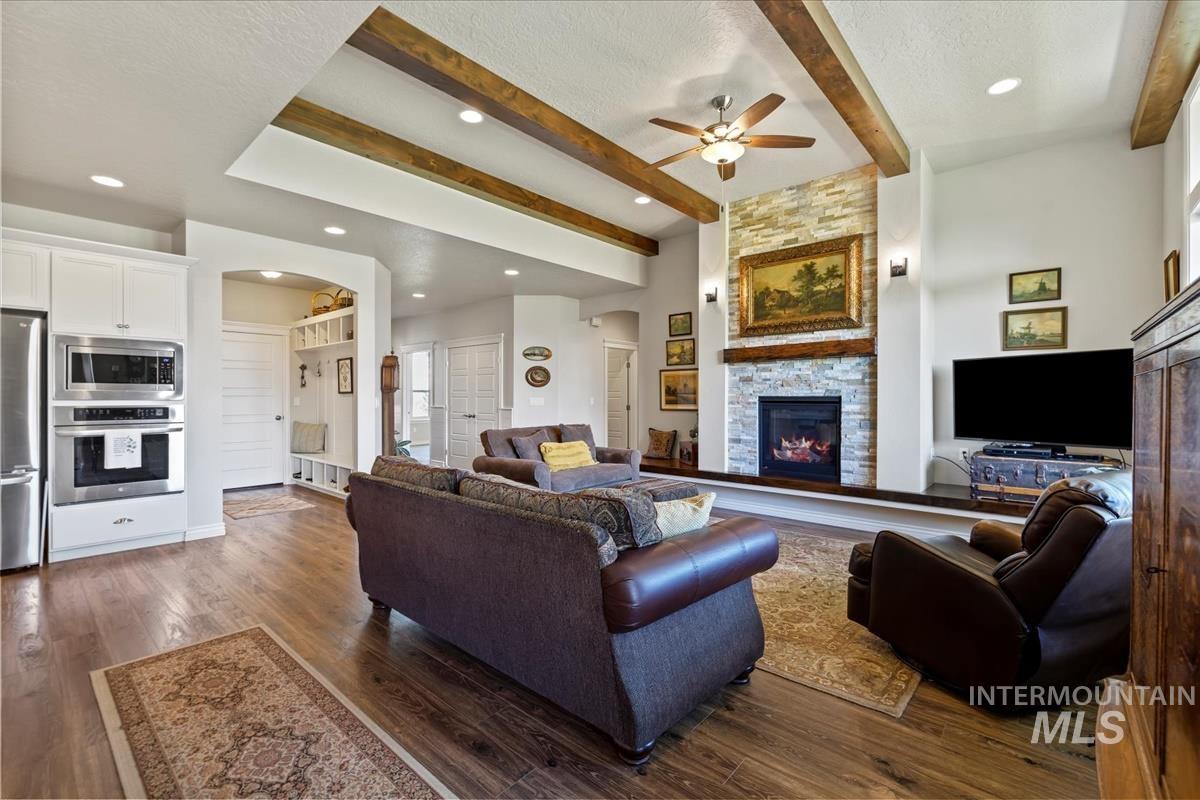 1338 N Lake Placid Ave