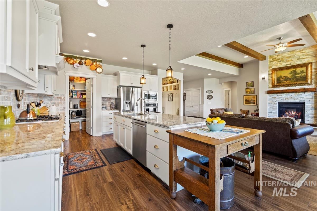 1338 N Lake Placid Ave