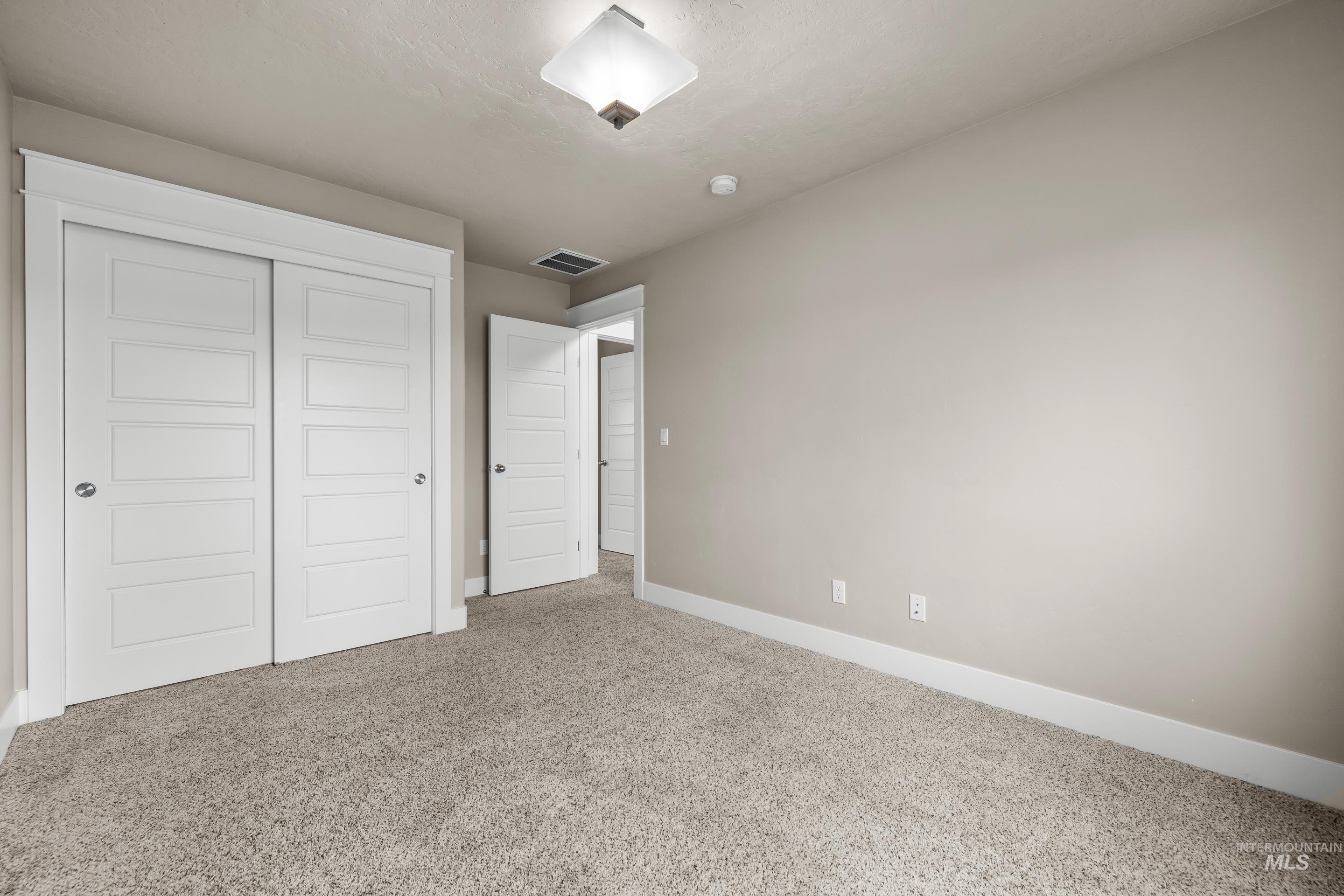 510 N Baxter Way