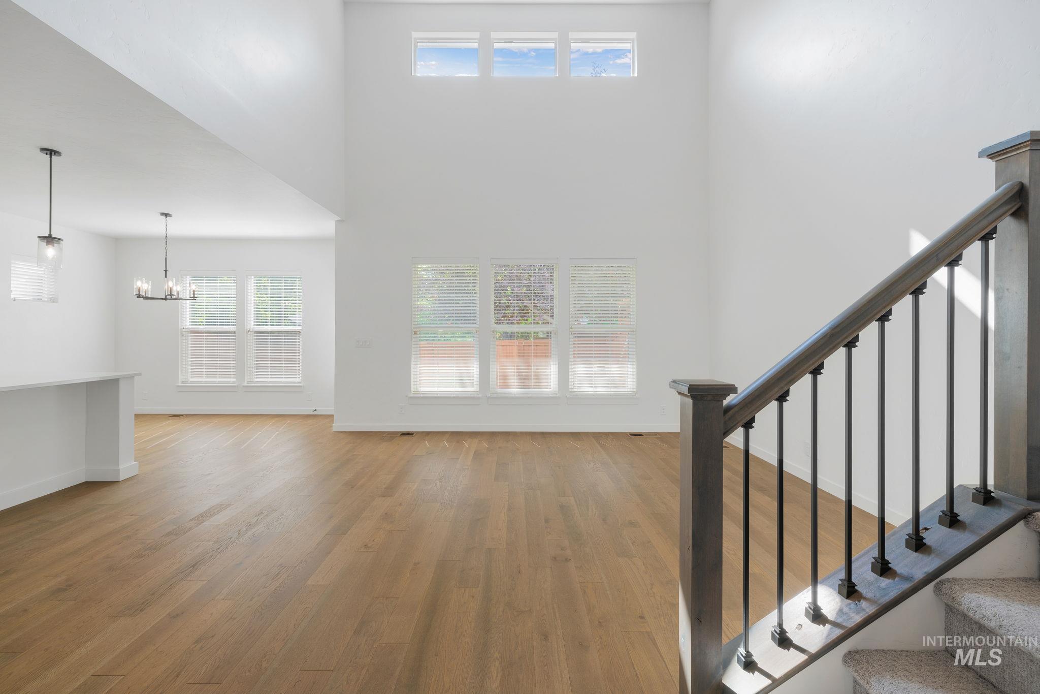 6369 S Gloriosa Ave.