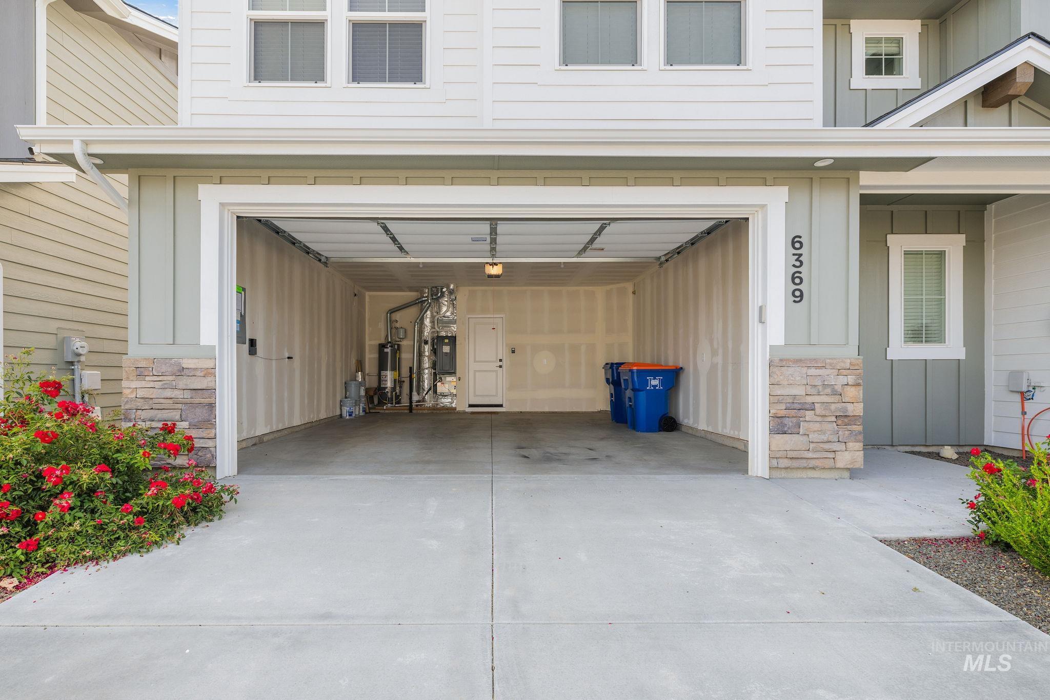 6369 S Gloriosa Ave.