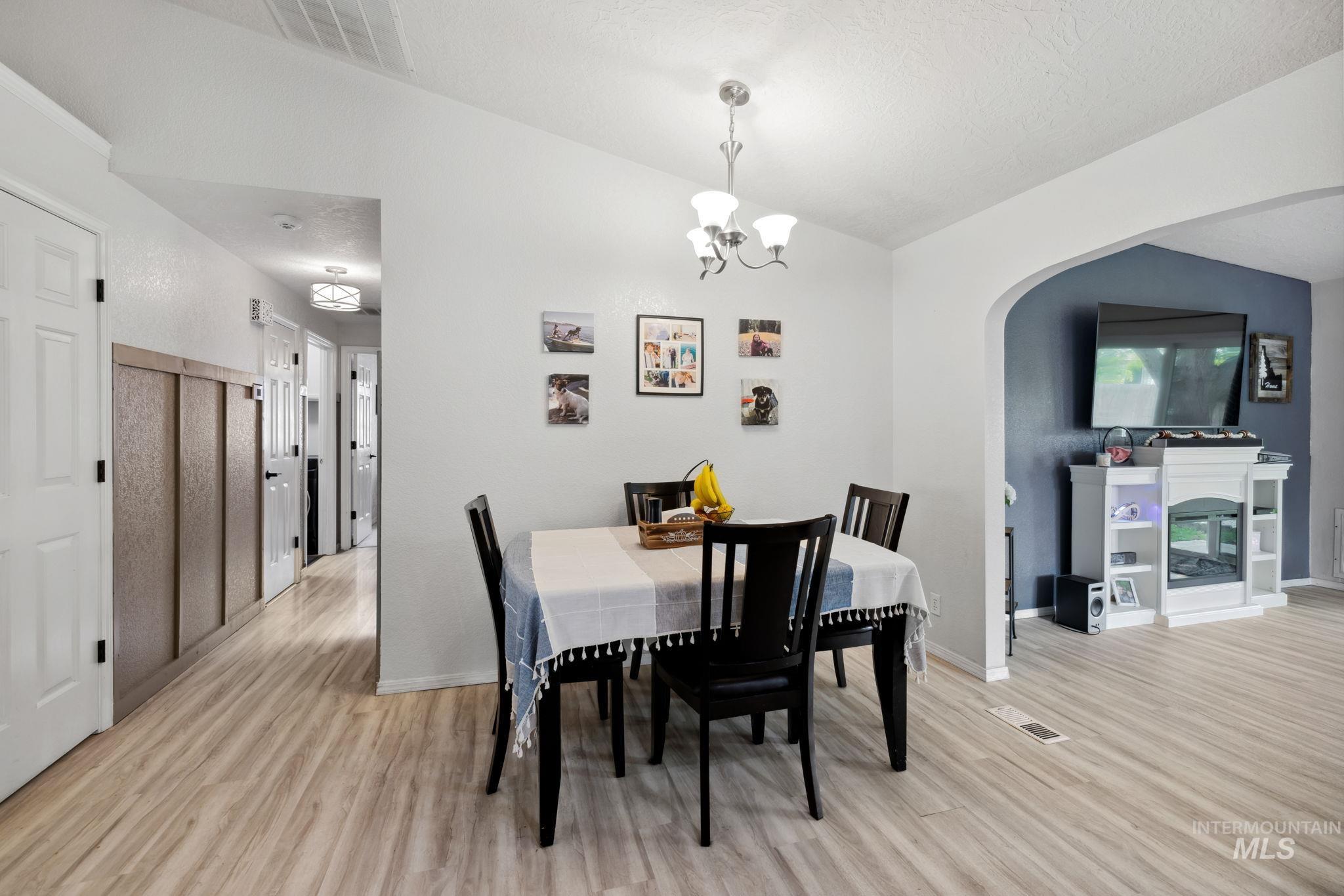 2973 W Stephanie Court