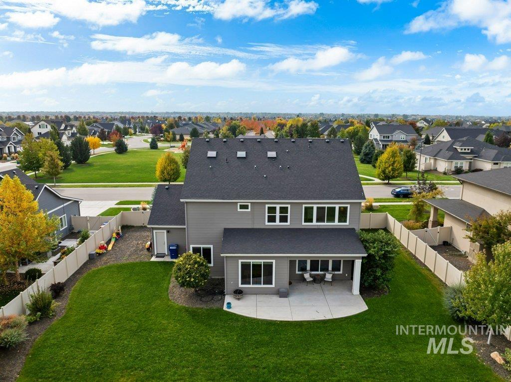 6112 W Walton Pond Drive