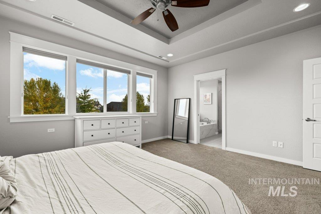 6112 W Walton Pond Drive