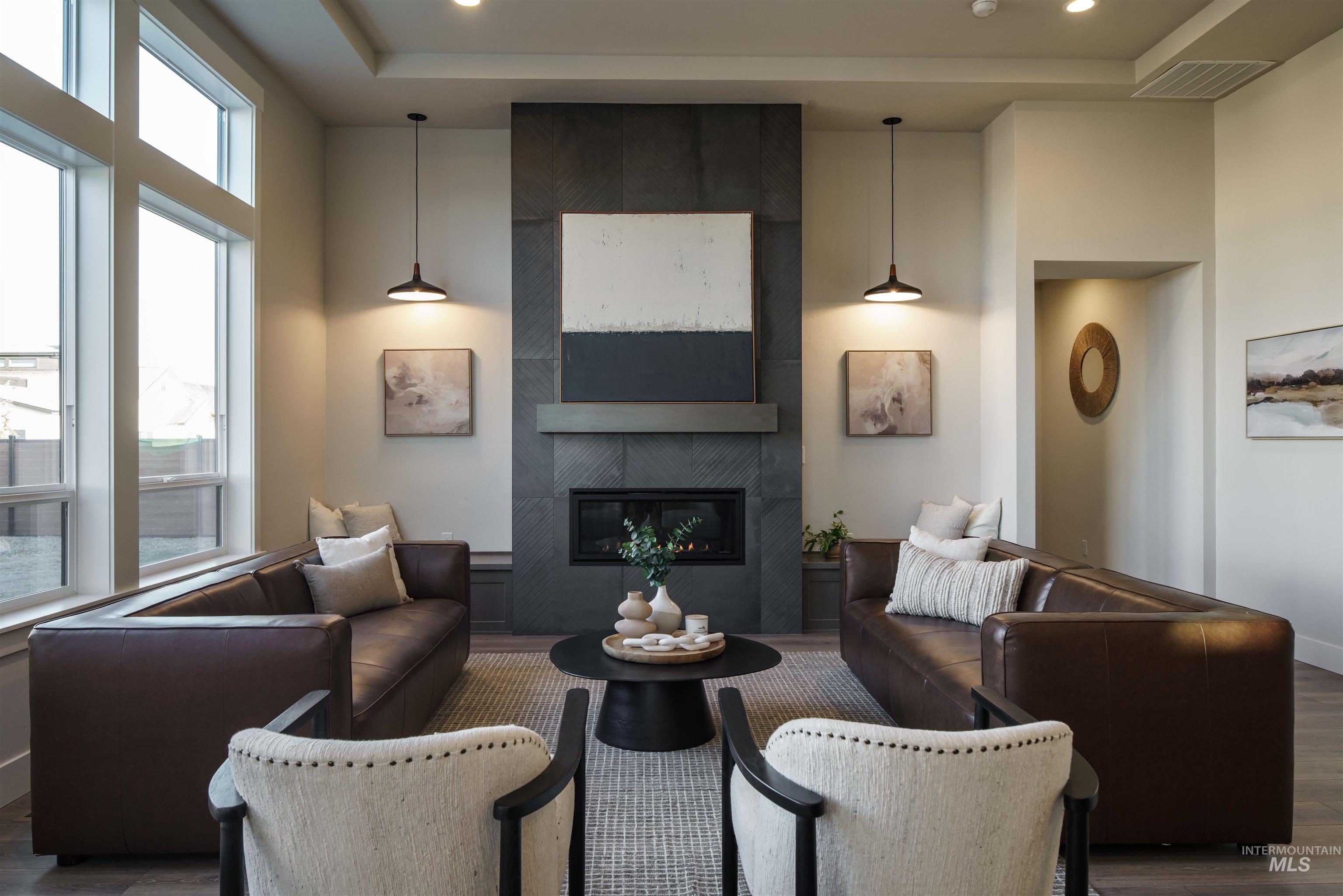 6871 N Brock River Pl