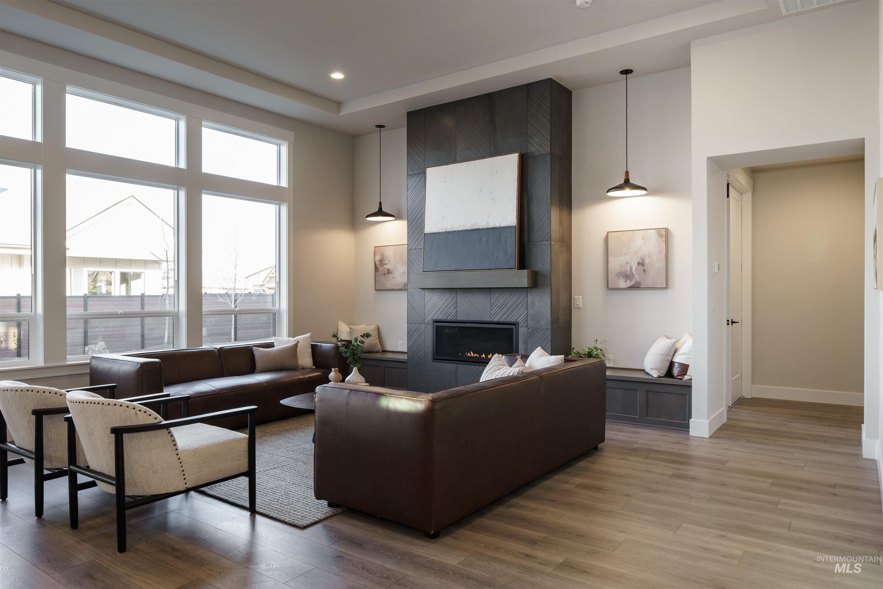 6871 N Brock River Pl