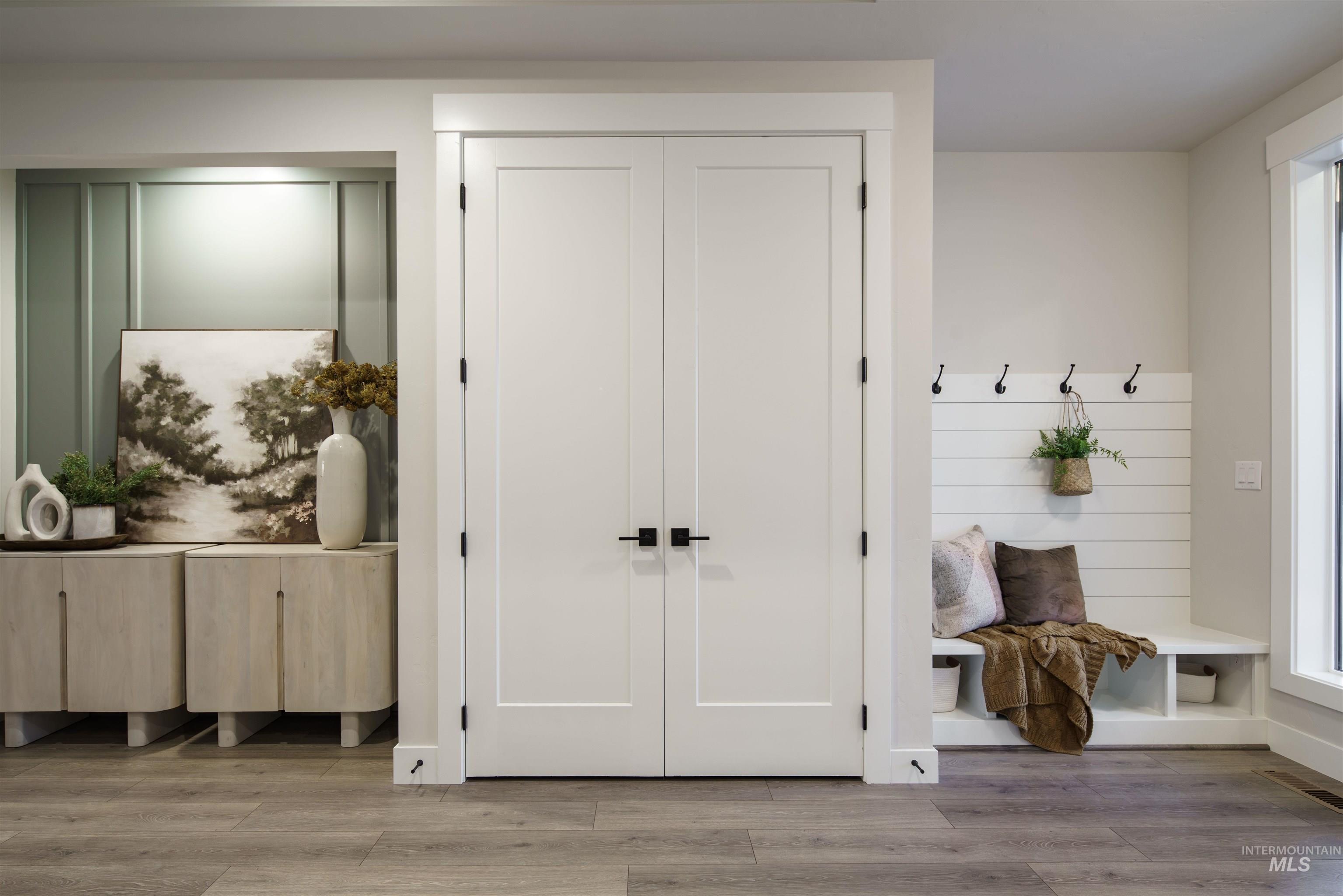 6871 N Brock River Place