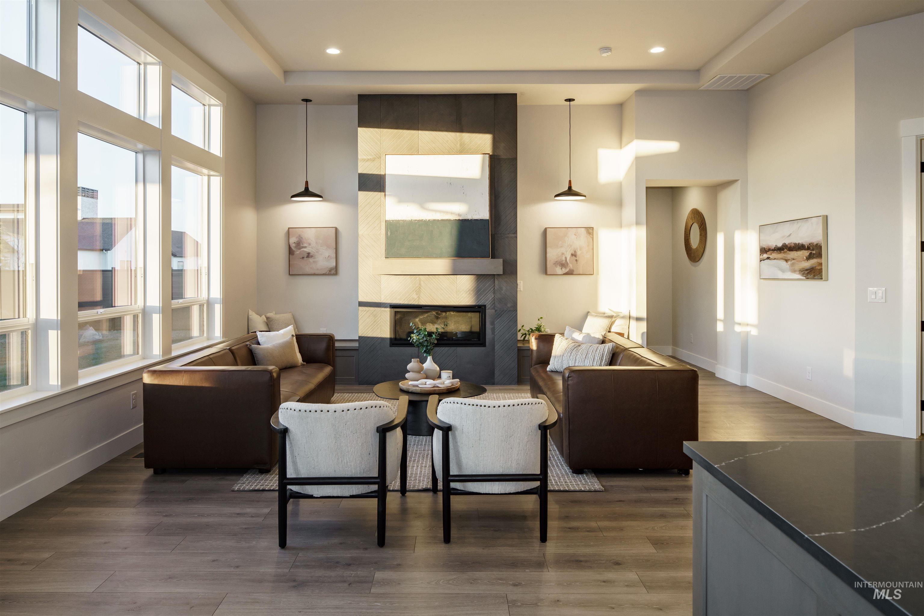 6871 N Brock River Place