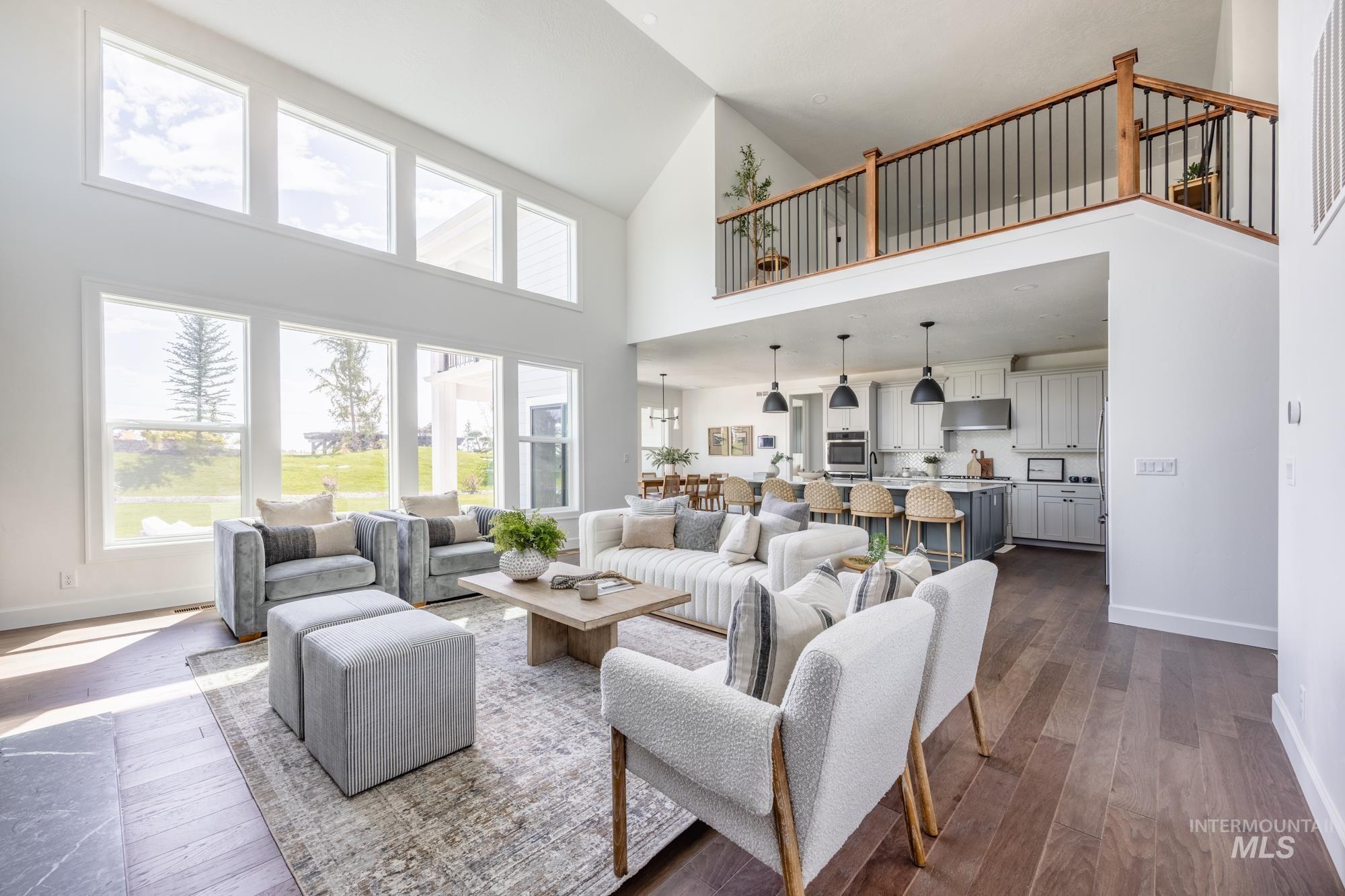 7745 N W Rockhaven Dr